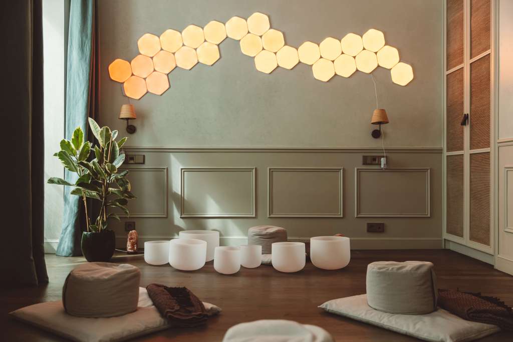 mediation room at conscious hotel in paris